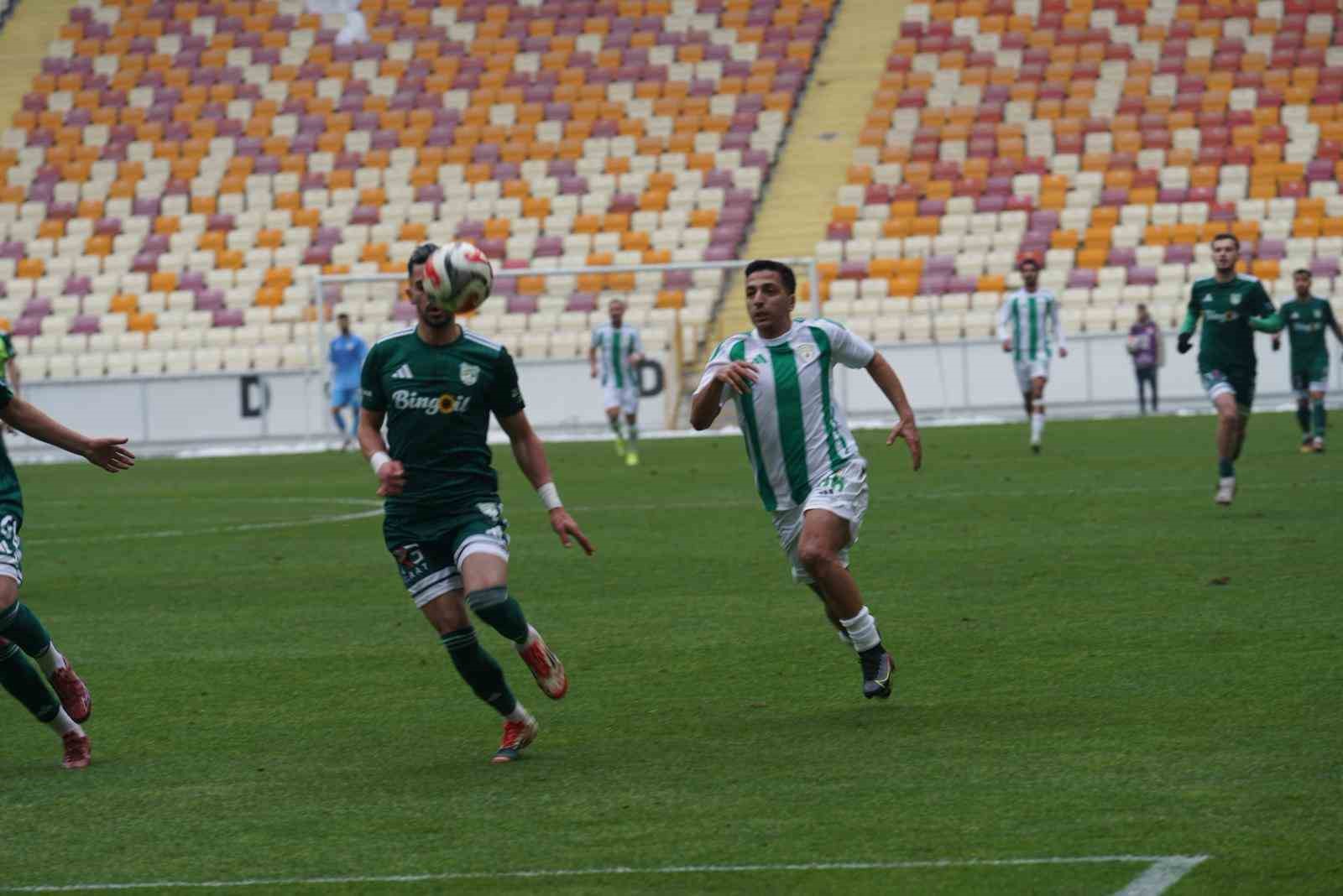 TFF 3. Lig: Malatya Yeşilyurtspor: 0 - 12 Bingöl Spor: 1
