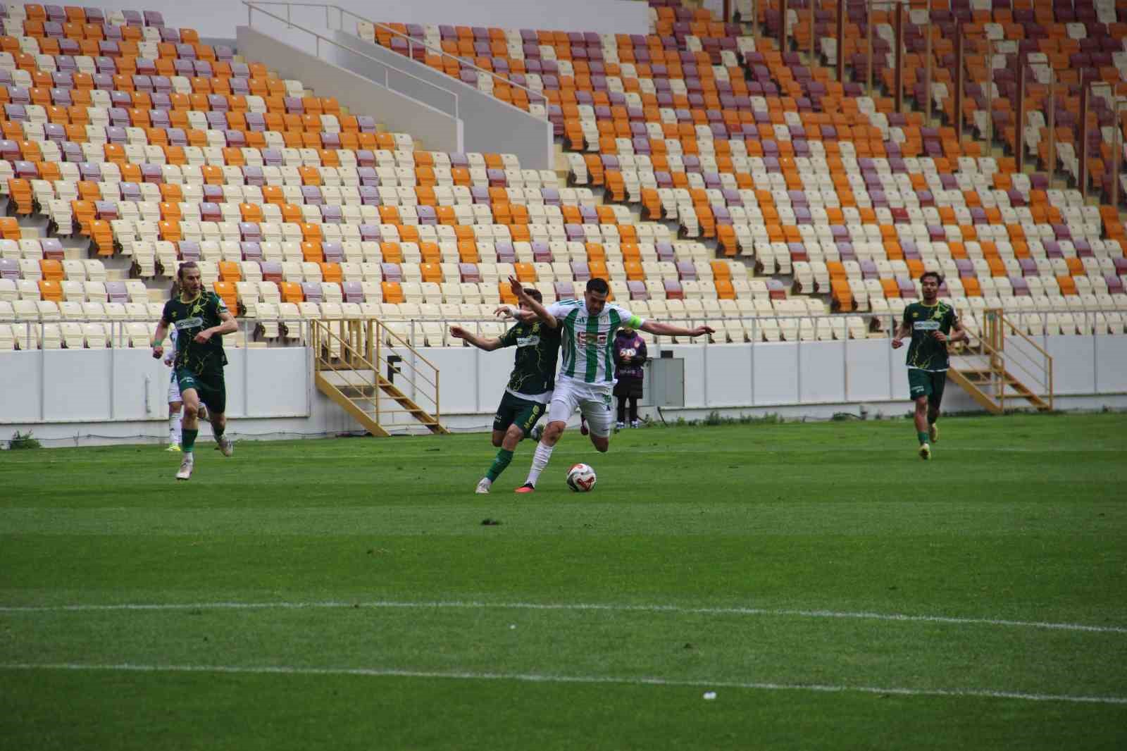 TFF 3. Lig: Malatya Yeşilyurtspor: 3 - Osmaniyespor: 2
