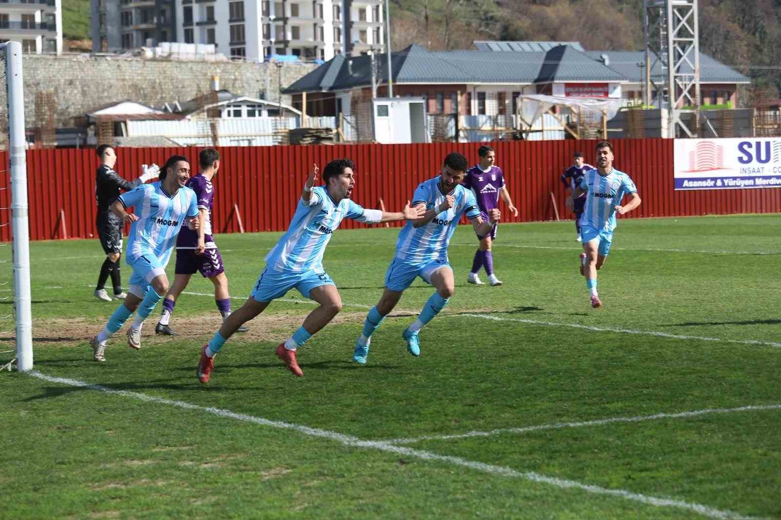 TFF 3. Lig: Pazarspor: 1 - Hopaspor: 1
