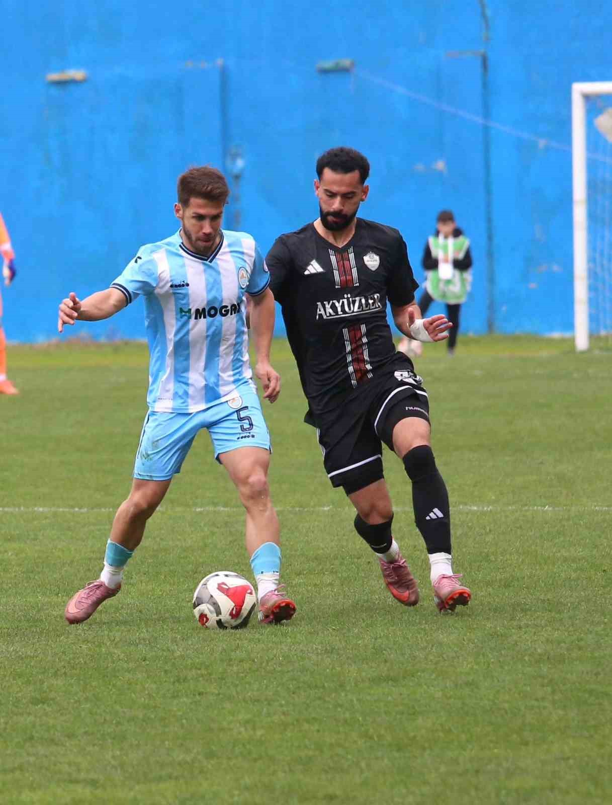 TFF: 3. Lig: Pazarspor: 2 - Yozgat Belediyesi Bozokspor: 1
