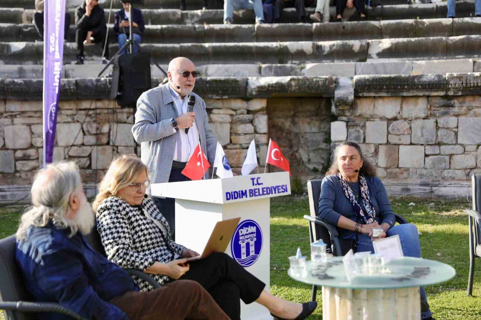 Thales’in kenti Miletos’ta ’Matematik ve Umut’ temalı buluşma gerçekleştirildi
