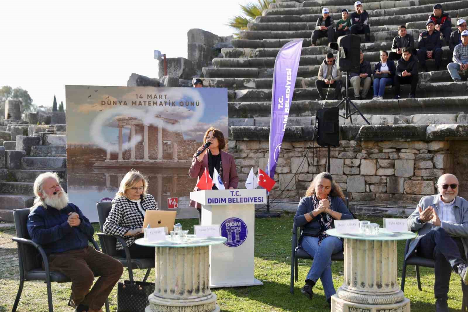 Thales’in kenti Miletos’ta ’Matematik ve Umut’ temalı buluşma gerçekleştirildi
