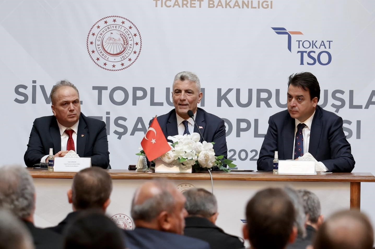 Ticaret Bakanı Bolat: "Barış yanlısı, dünyada oyun kuruculuğu ve barış tesis etmekle uğraşan Türkiye bir yıldız gibi parlıyor"
