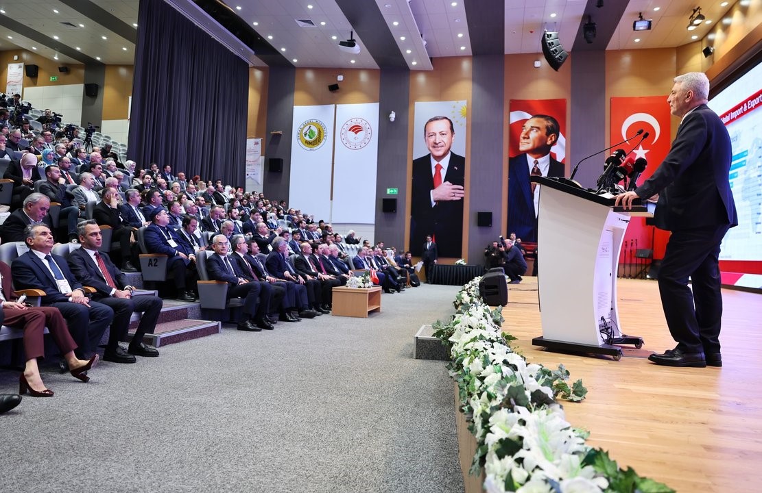 Ticaret Bakanı Bolat: "İslam dünyasının Türkiye’nin dış ticaretindeki payı yüzde 26’yı aşmıştır"
Ticaret Bakanı Bolat: "İslam dünyasının Türkiye’nin dış ticaretindeki payı yüzde 26’yı aşmıştır"