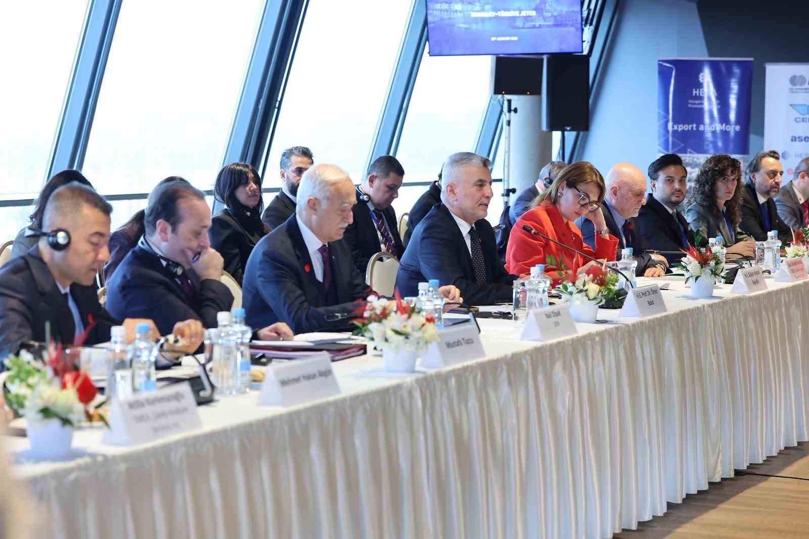 Ticaret Bakanı Bolat, Macaristan’da
