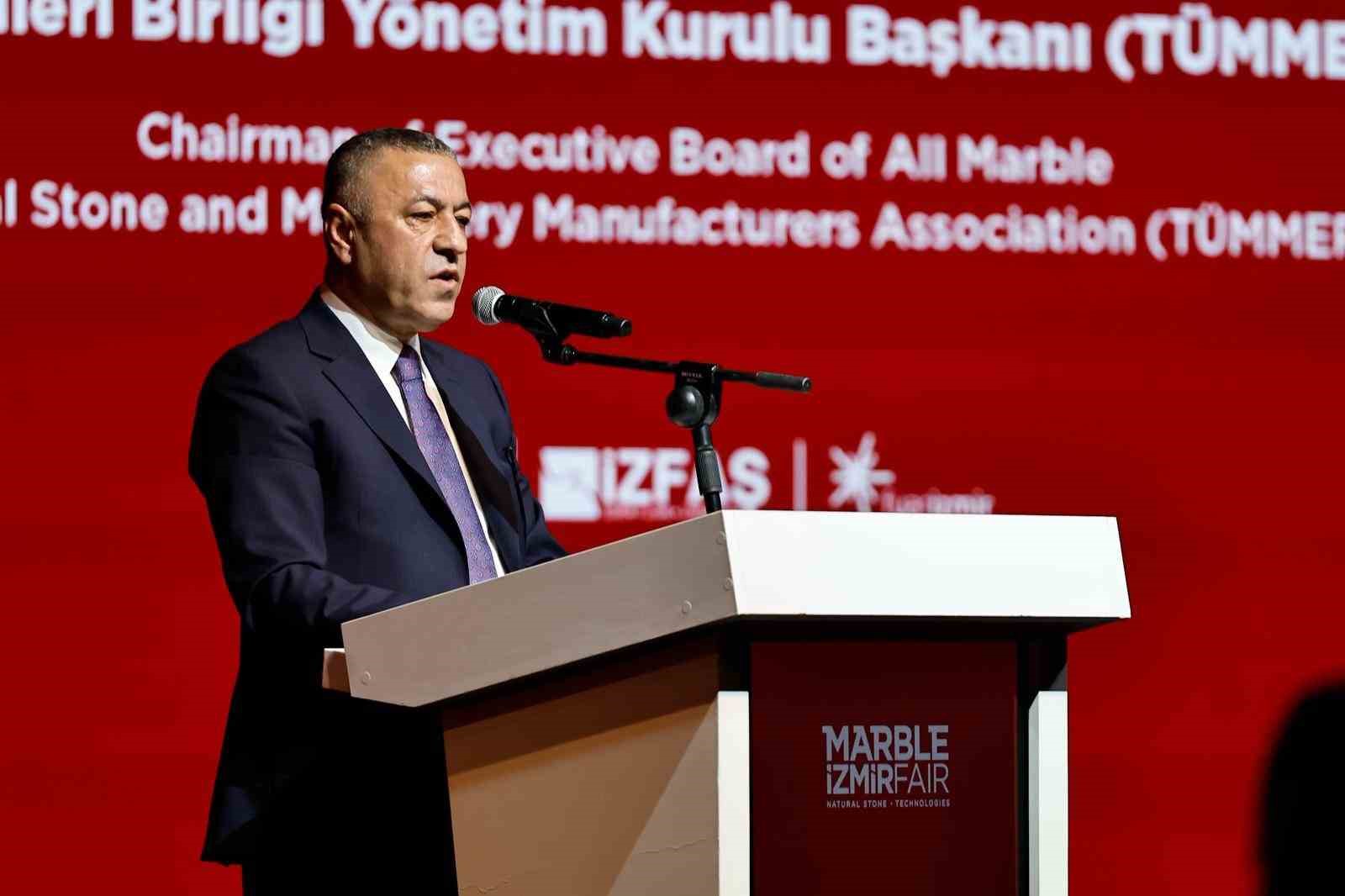 Ticaret Bakanı Ömer Bolat: "İşlenmiş ürün ihracatında yüzde 65’lik hacmi teknoloji ile yüzde 90’lara çıkaracağız"
Ticaret Bakanı Ömer Bolat: "İşlenmiş ürün ihracatında yüzde 65’lik hacmi teknoloji ile yüzde 90’lara çıkaracağız"