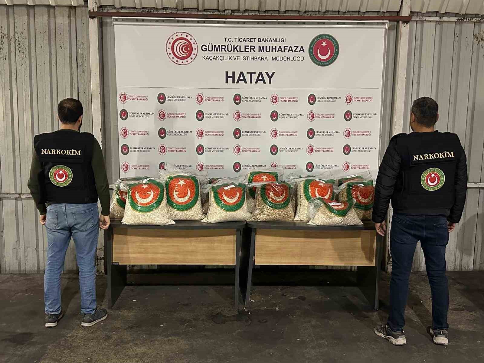 Ticaret Bakanlığı: "Hatay ve İstanbul Havalimanı’nda 673 milyon lira tutarında uyuşturucu madde ele geçirildi"

