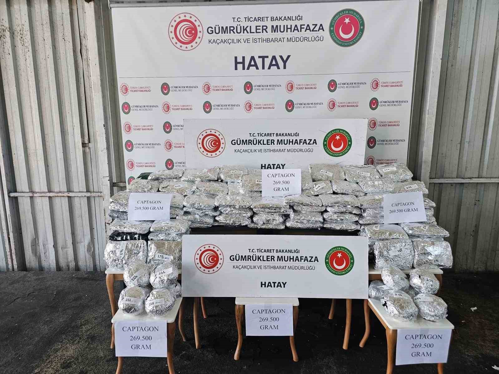 Ticaret Bakanlığı: "Hatay ve İstanbul Havalimanı’nda 673 milyon lira tutarında uyuşturucu madde ele geçirildi"
