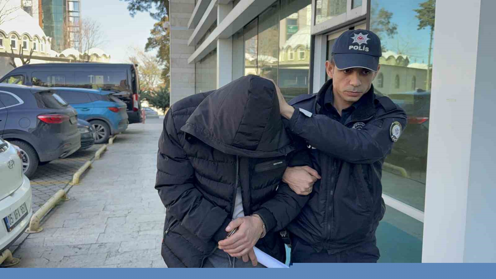 Tırda 14 yaşındaki kıza cinsel taciz iddiası: Zanlı kendi kızı dünyaya geldiği gün tutuklandı
