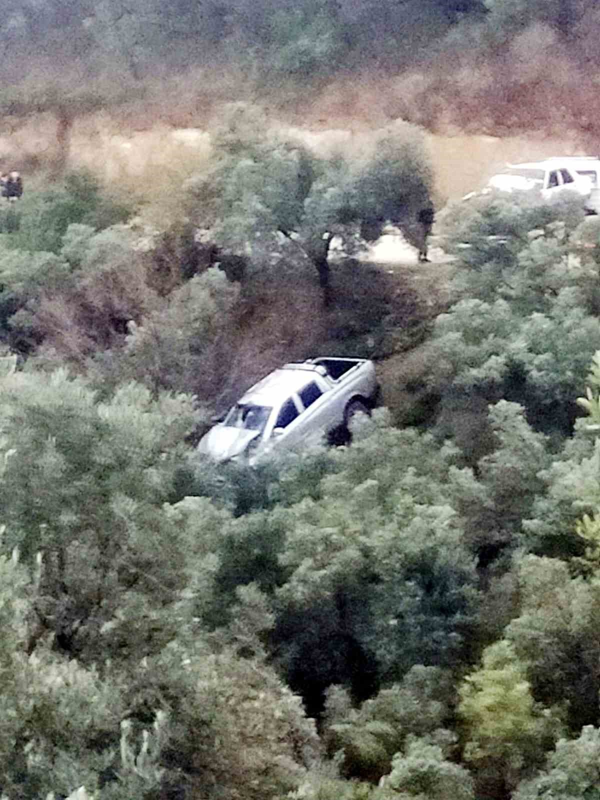 Tirilye-Mudanya kaygan yoldaki kaza ucuz atlatıldı
