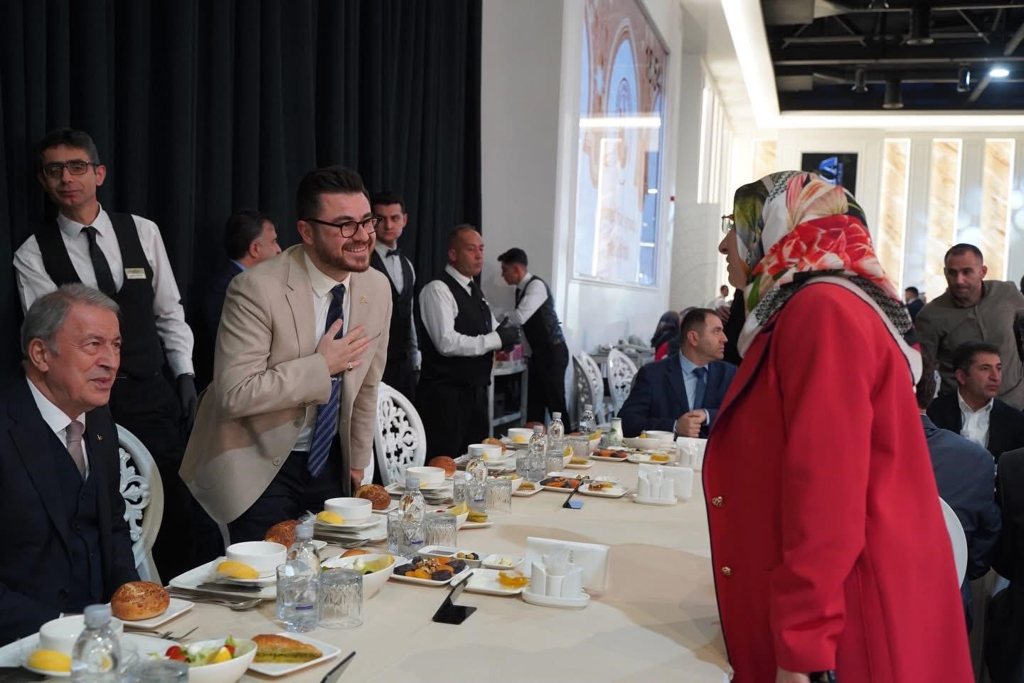 TMMB Milli Savunma Komisyonu Başkanı Akar: "Büyük ve güçlü Türkiye’yi inşa ve ihya etmek için çalışmalarımızı sürdüreceğiz"
