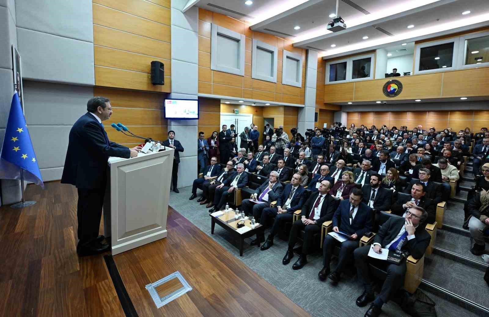 TOBB Başkanı Hisarcıklıoğlu, "AB-Türkiye İş Diyaloğu 2 Projesi 2027’ye kadar devam edecek"
