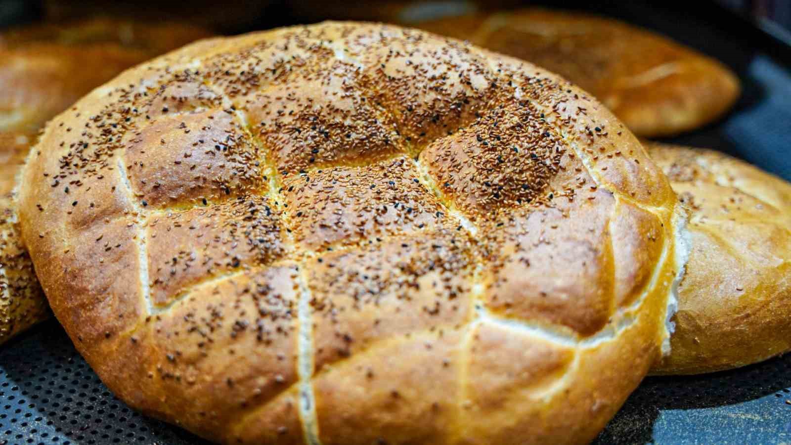 Tokat Belediyesi’nden Ramazan ayında ucuz ekmek ve pide hizmeti
