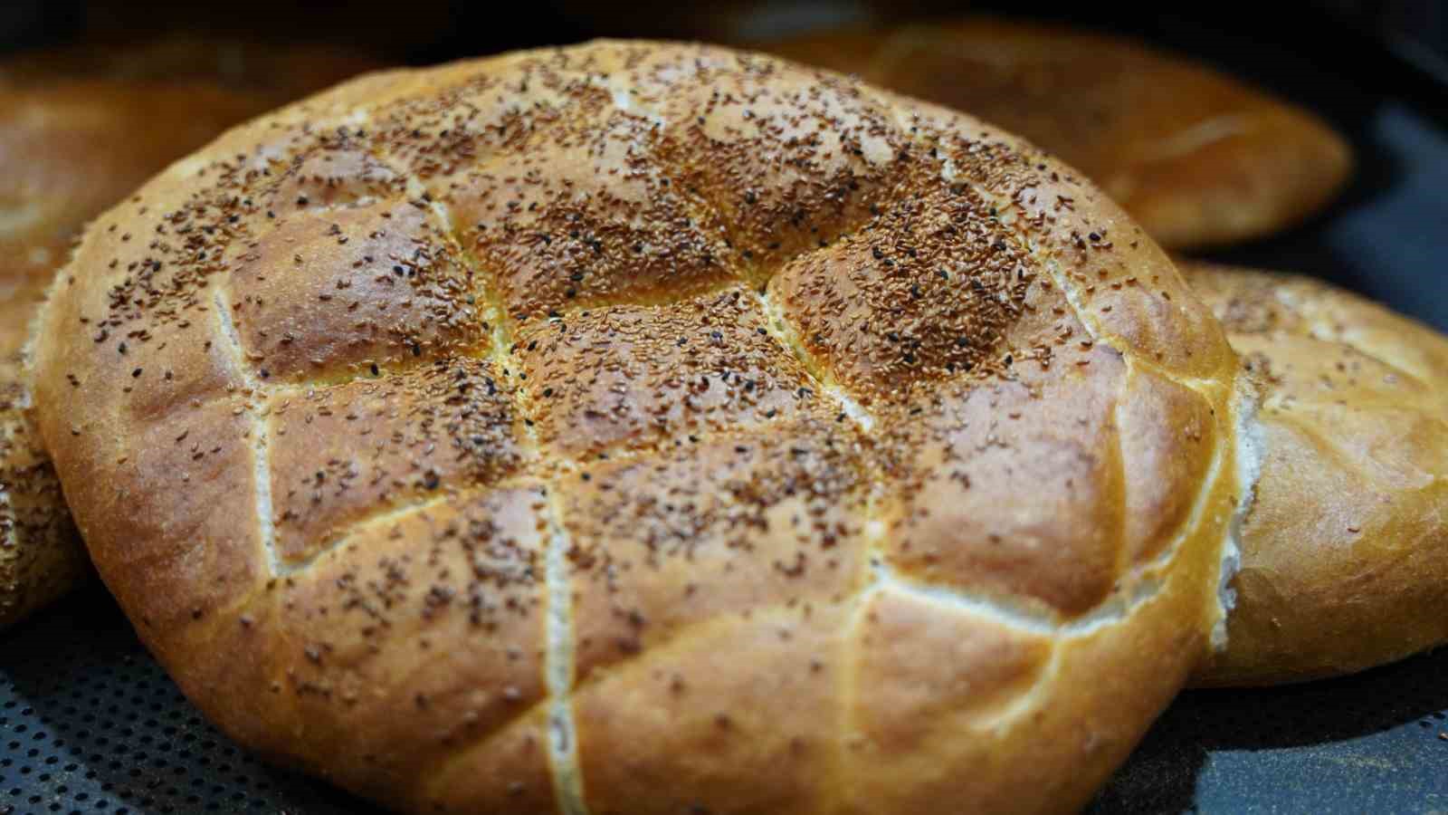 Tokat Belediyesi’nden Ramazan ayında ucuz ekmek ve pide hizmeti
