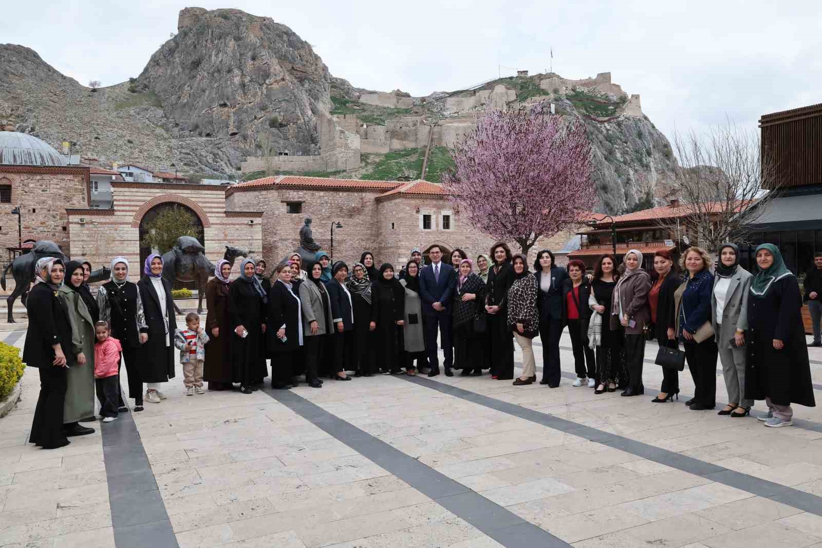 Tokat Belediyesi’nden sanata güçlü destek
Tokat Belediyesi’nden sanata güçlü destek