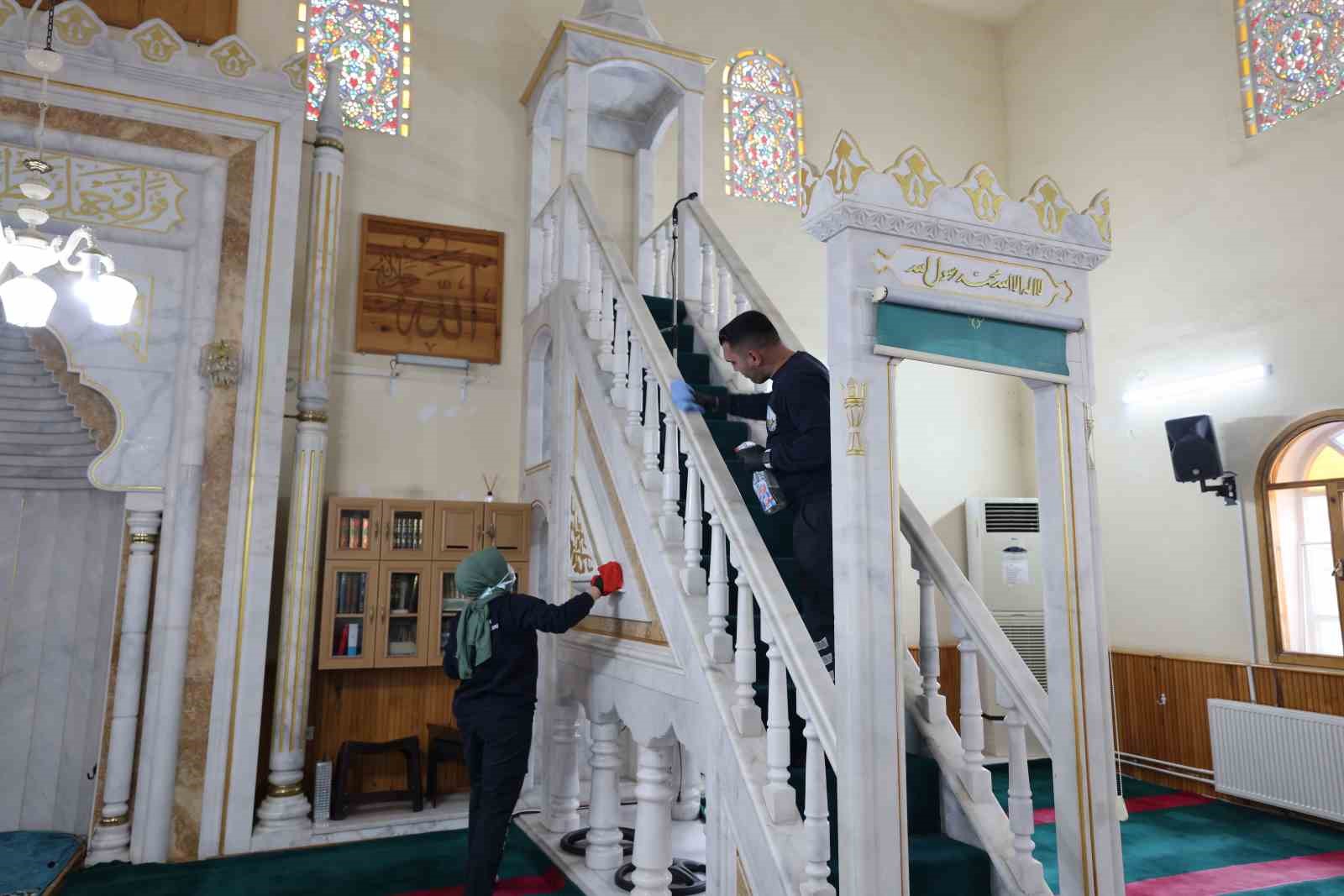 Tokat’ta ibadethaneler Ramazan’a hazırlandı
