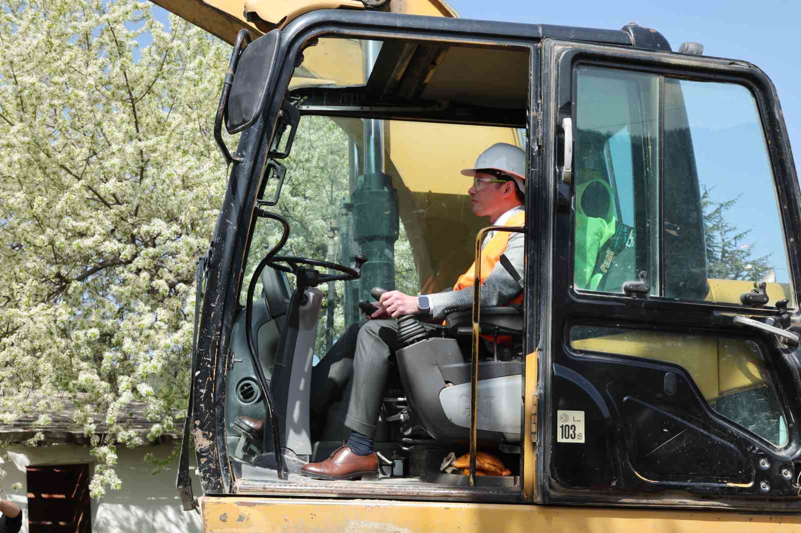 Tokat’ta kentsel dönüşümde yıkımlar başladı
