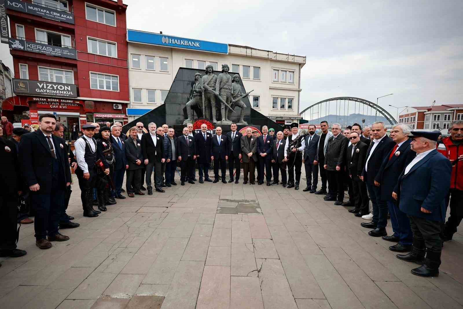 Topal Osman Ağa, vefatının 103. yıldönümünde anıldı
