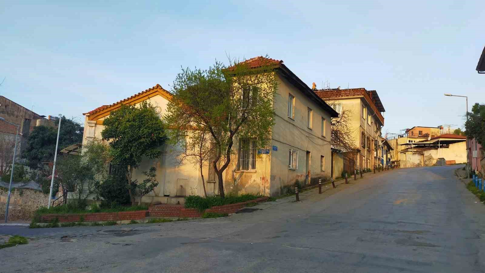 Topyatağı zamana meydan okuyor
