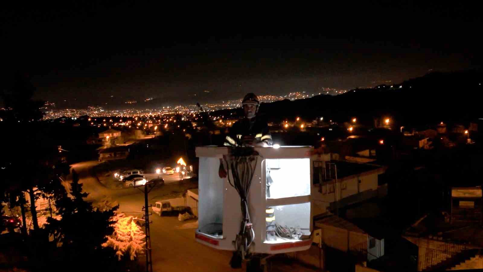 Toroslar EDAŞ’tan Hatay’da soğuk hava kaynaklı talep artışına karşı altyapı seferberliği
Toroslar EDAŞ’tan Hatay’da soğuk hava kaynaklı talep artışına karşı altyapı seferberliği