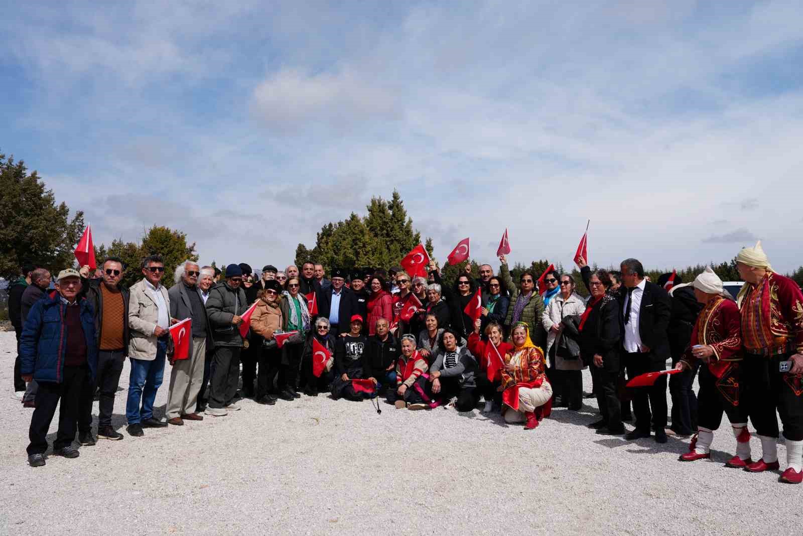 Torosların zirvesinde 106 yıl sonra milli mücadele ruhuyla yürüdüler

