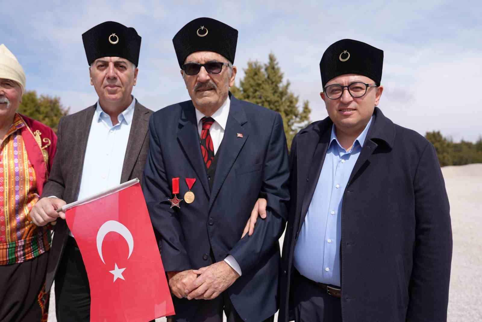 Torosların zirvesinde 106 yıl sonra milli mücadele ruhuyla yürüdüler
