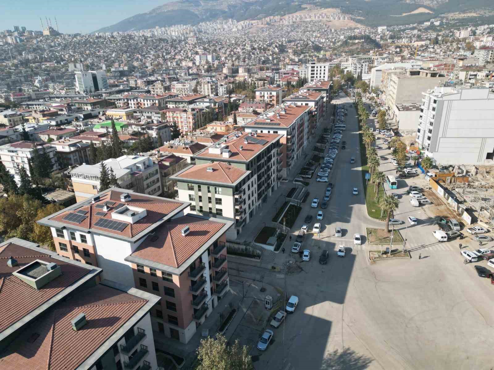Trabzon Caddesi’nde hayat yeniden canlanıyor
