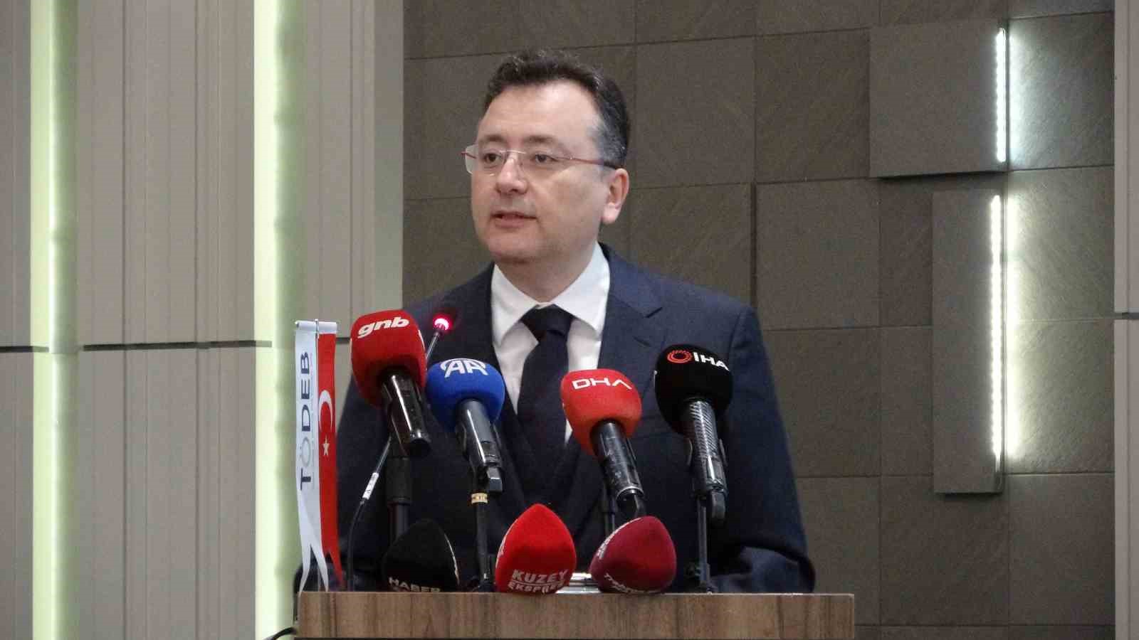 Trabzon Cumhuriyet Başsavcısı Sedat Çelik: "Suç türleri dijitalleşmeyle karmaşıklaşıyor"
