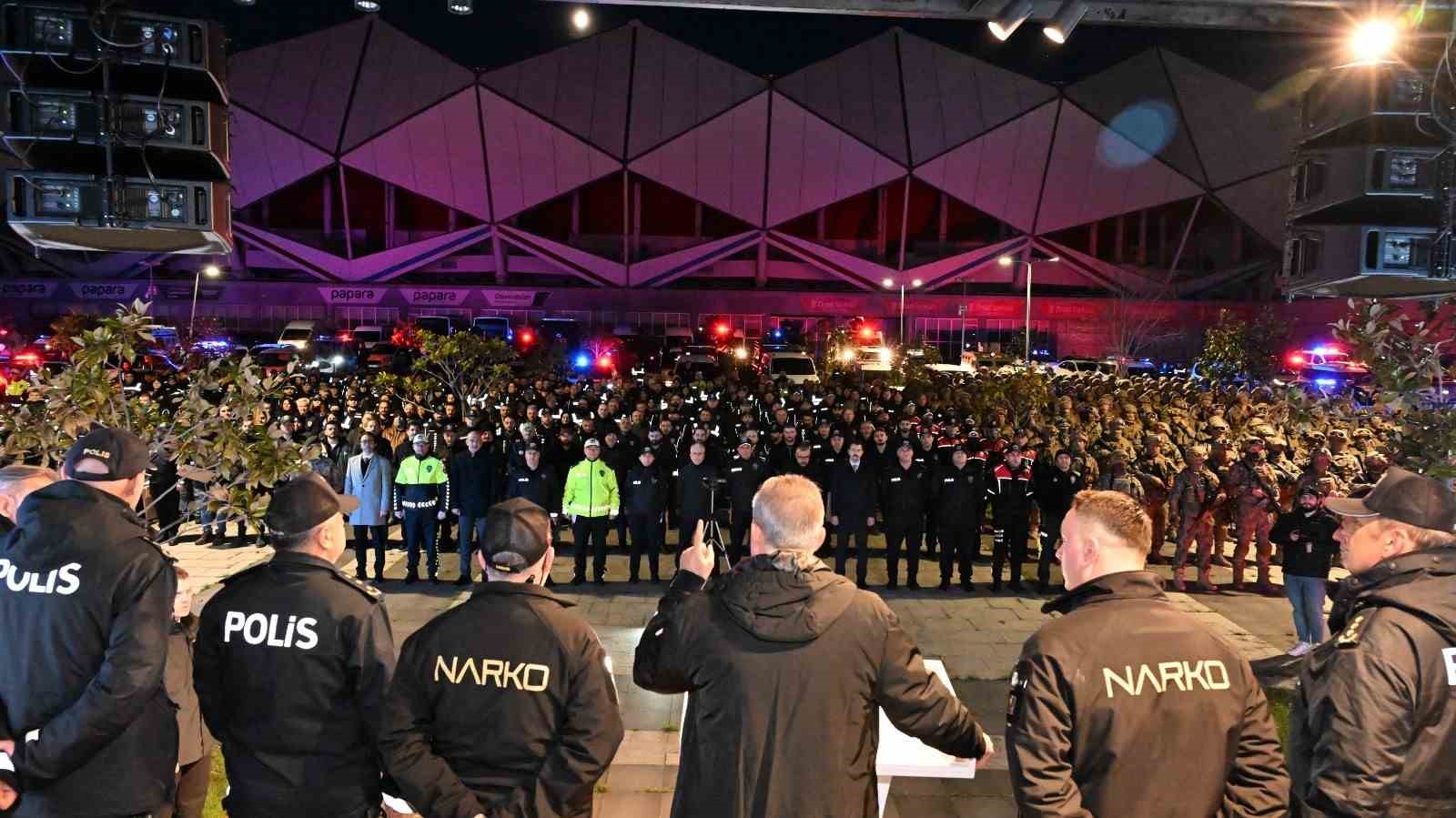 Trabzon merkezli 5 ilde uyuşturucu operasyonu
