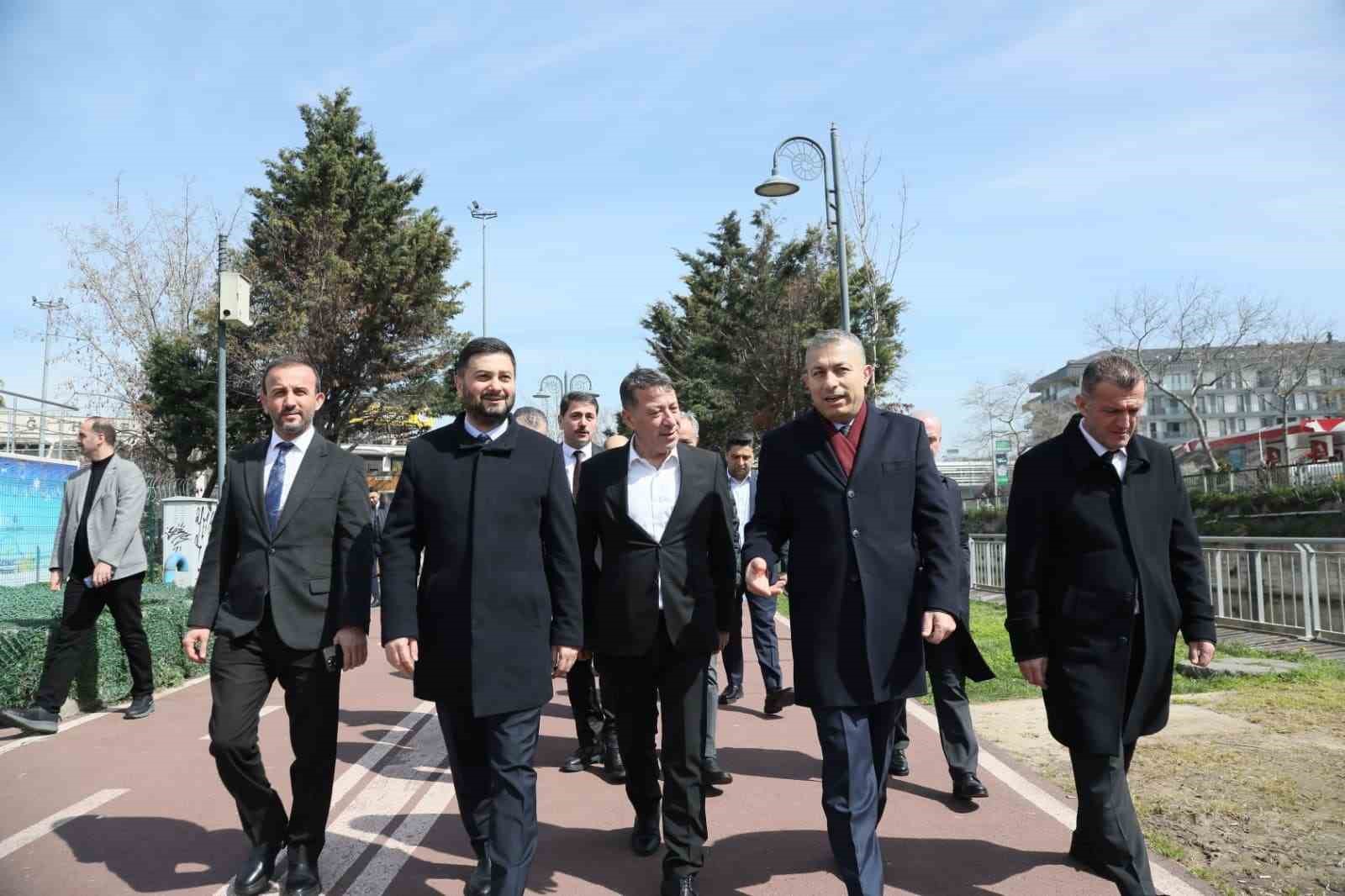 Trabzon Valisi Tahir Şahin’den Kağıthane’ye ziyaret
