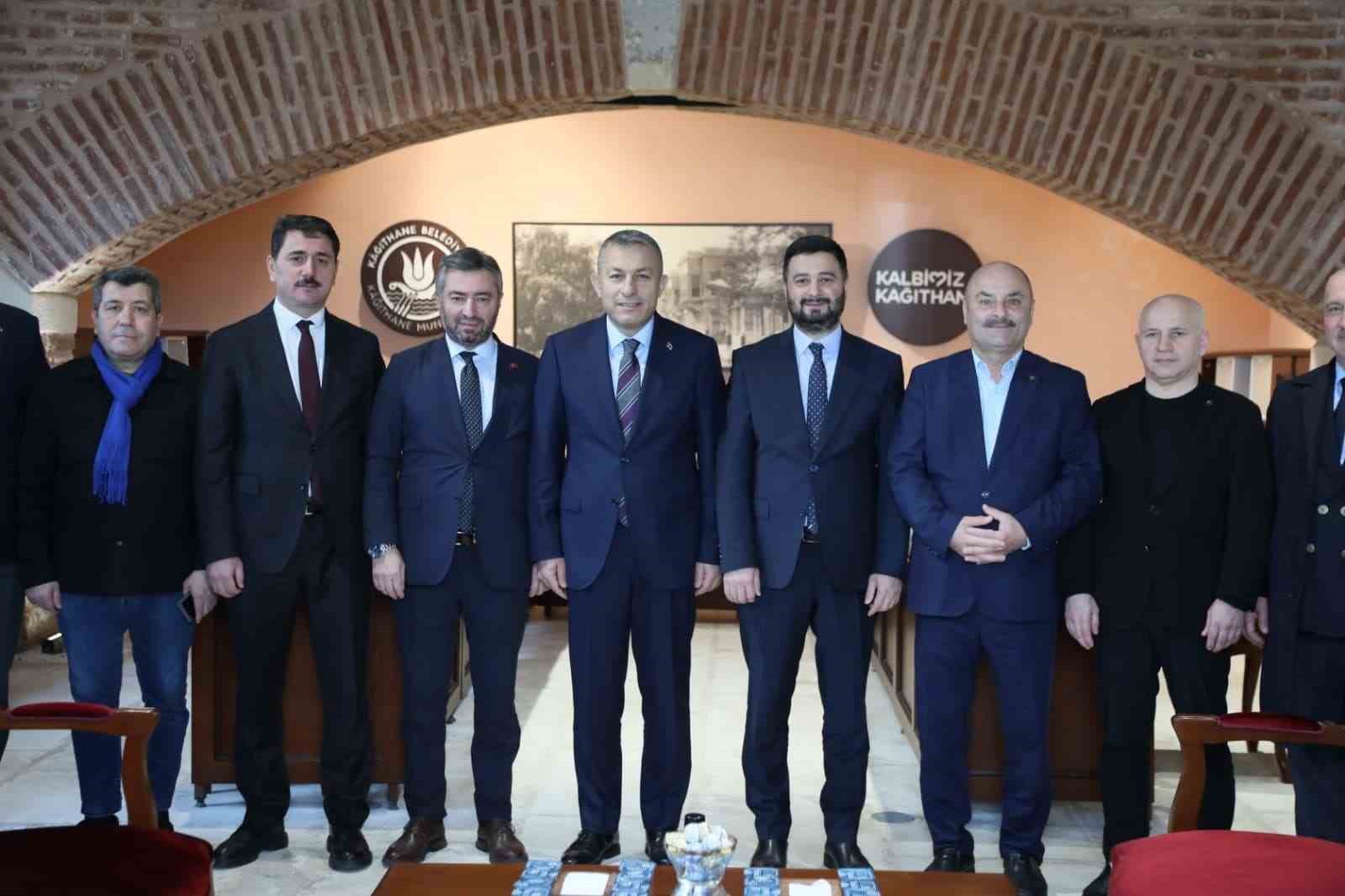 Trabzon Valisi Tahir Şahin’den Kağıthane’ye ziyaret
