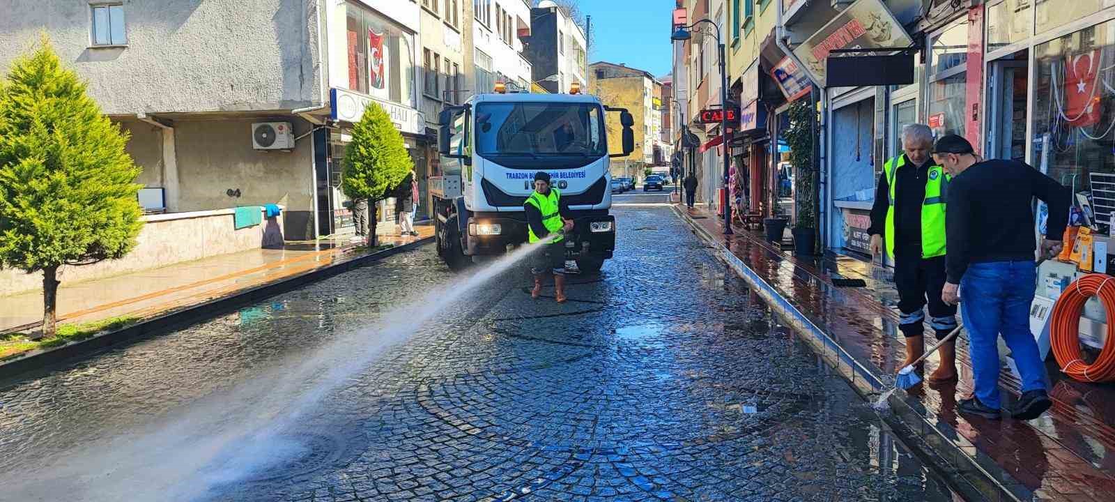Trabzon’da bayram temizliği
