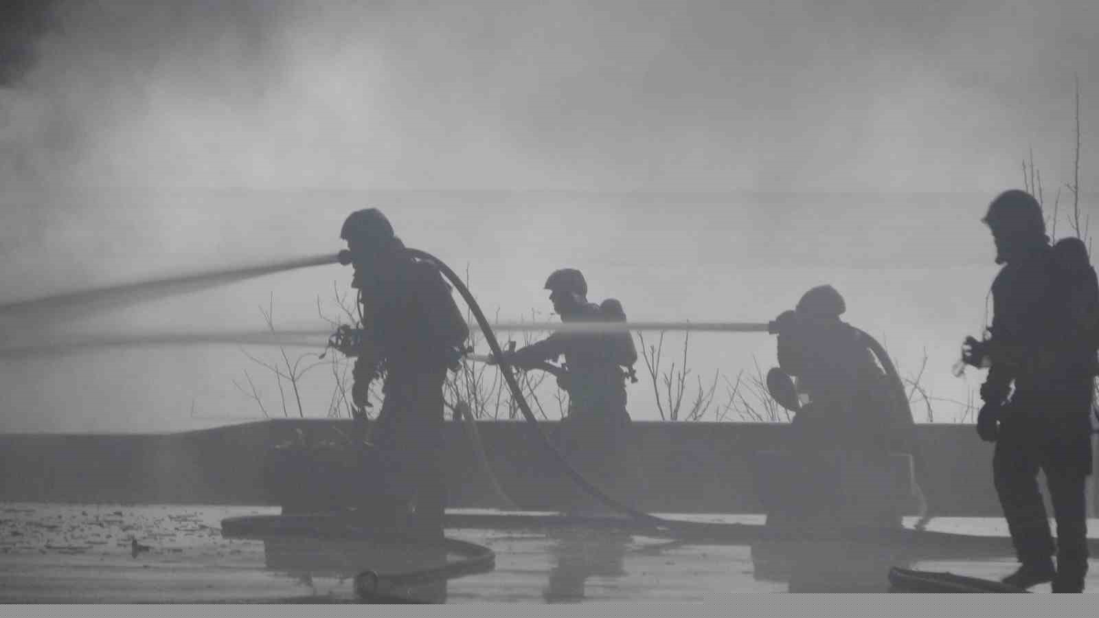 Trabzon’da fındık fabrikasında yangın
