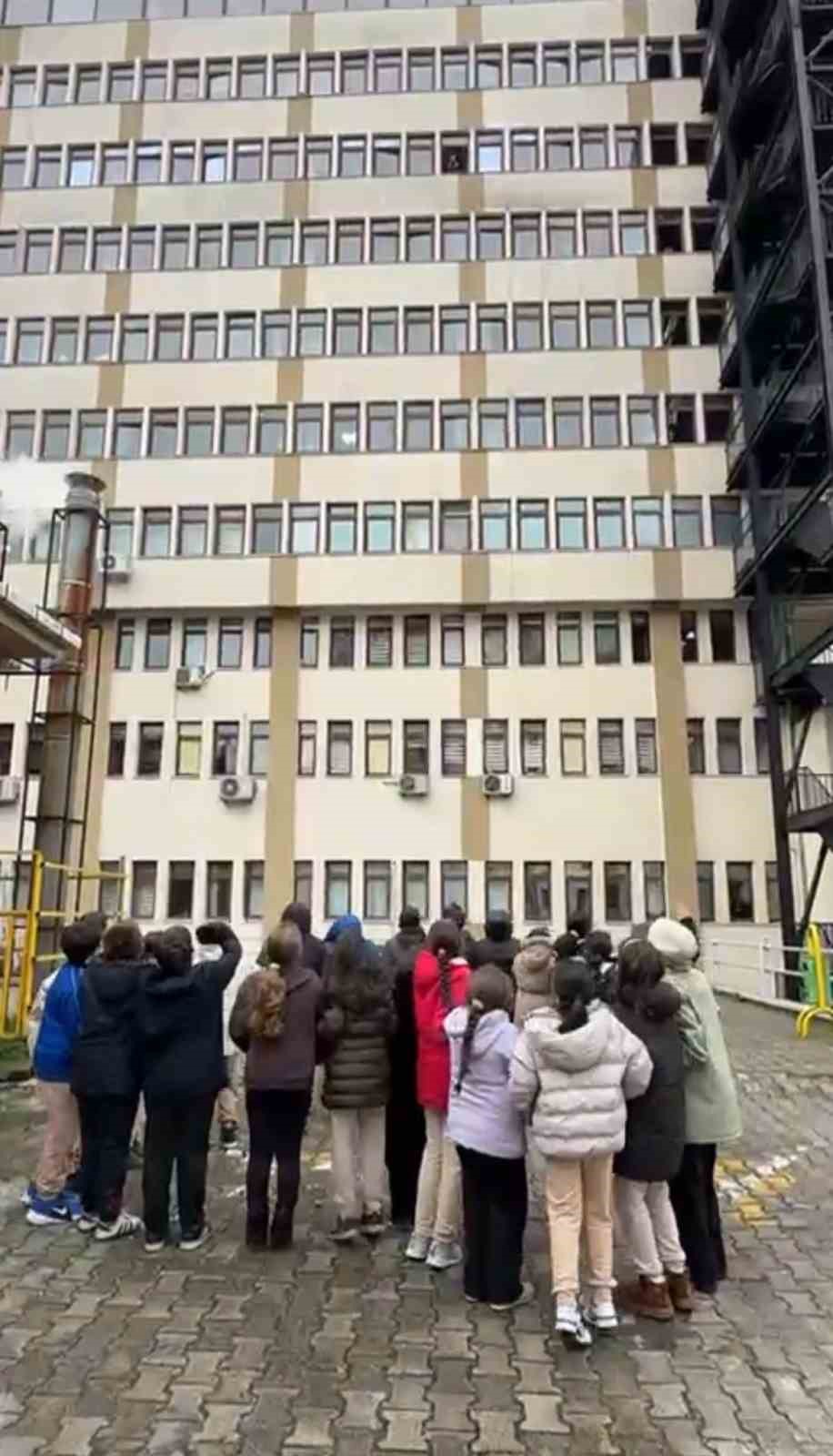 Trabzon’da Hababam Sınıfı’nı hatırlatan anlar
