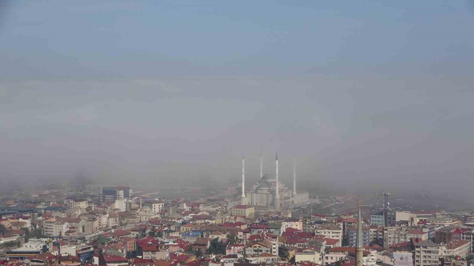 Trabzon’da hava ulaşımına sis engeli
