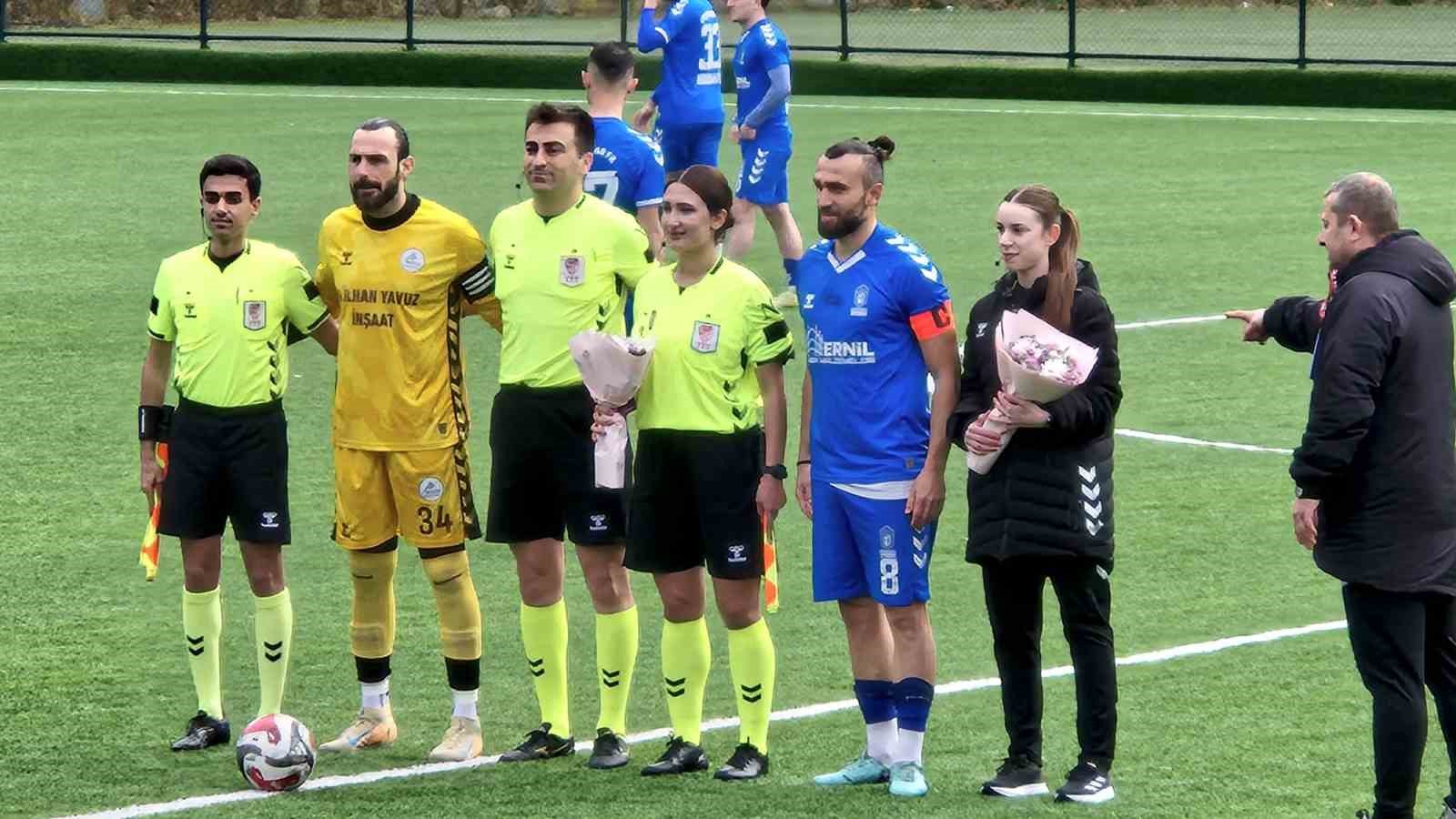 Trabzon’da kadın hakemlere 8 Mart jesti
