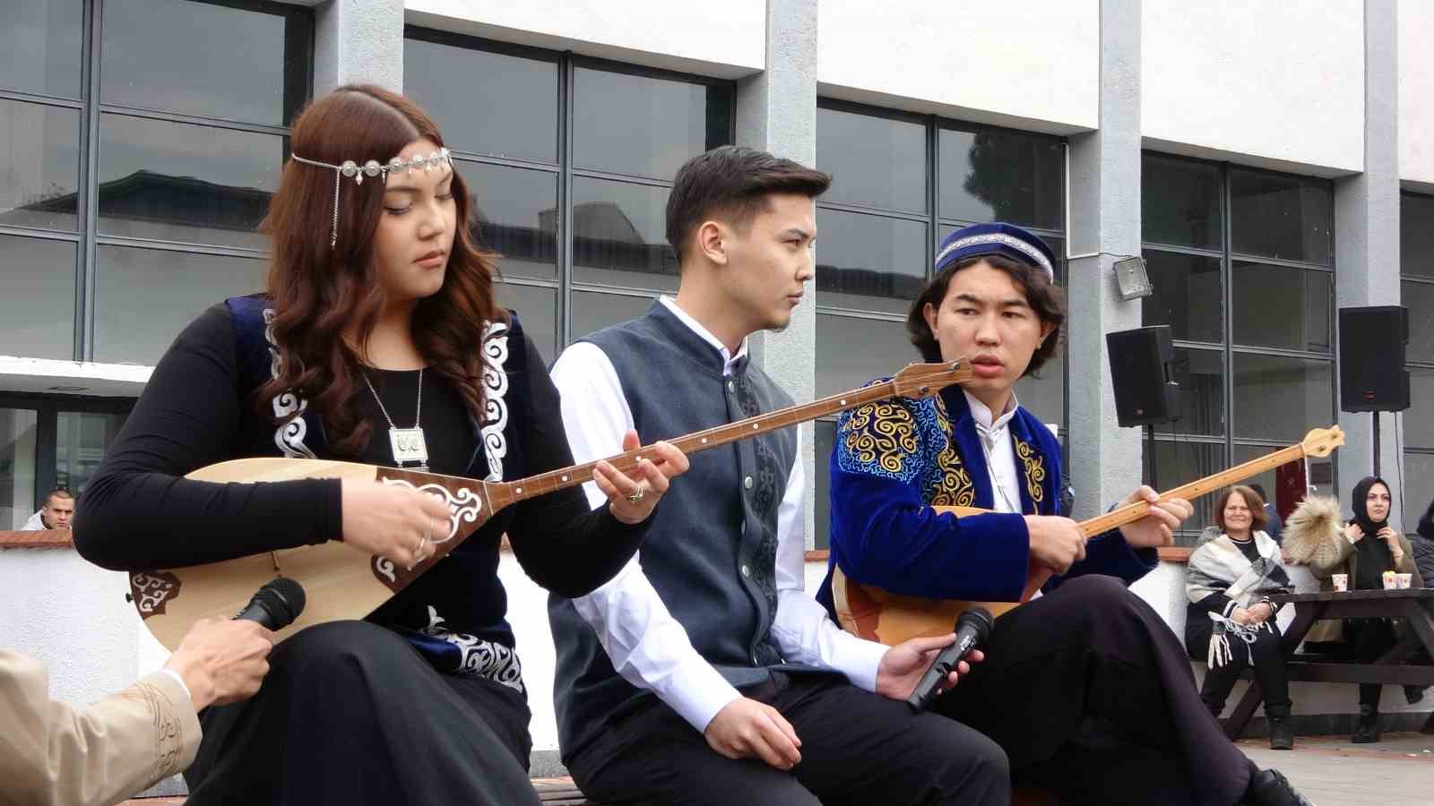 Trabzon’da "Kardeşlik Ateşi" Nevruz coşkusuyla yandı
