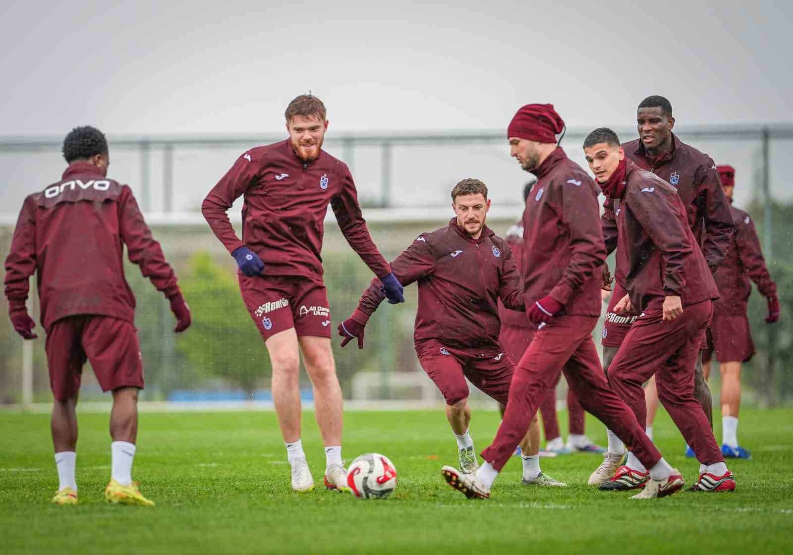 Trabzonspor, Alanyaspor maçı hazırlıklarını sürdürdü
