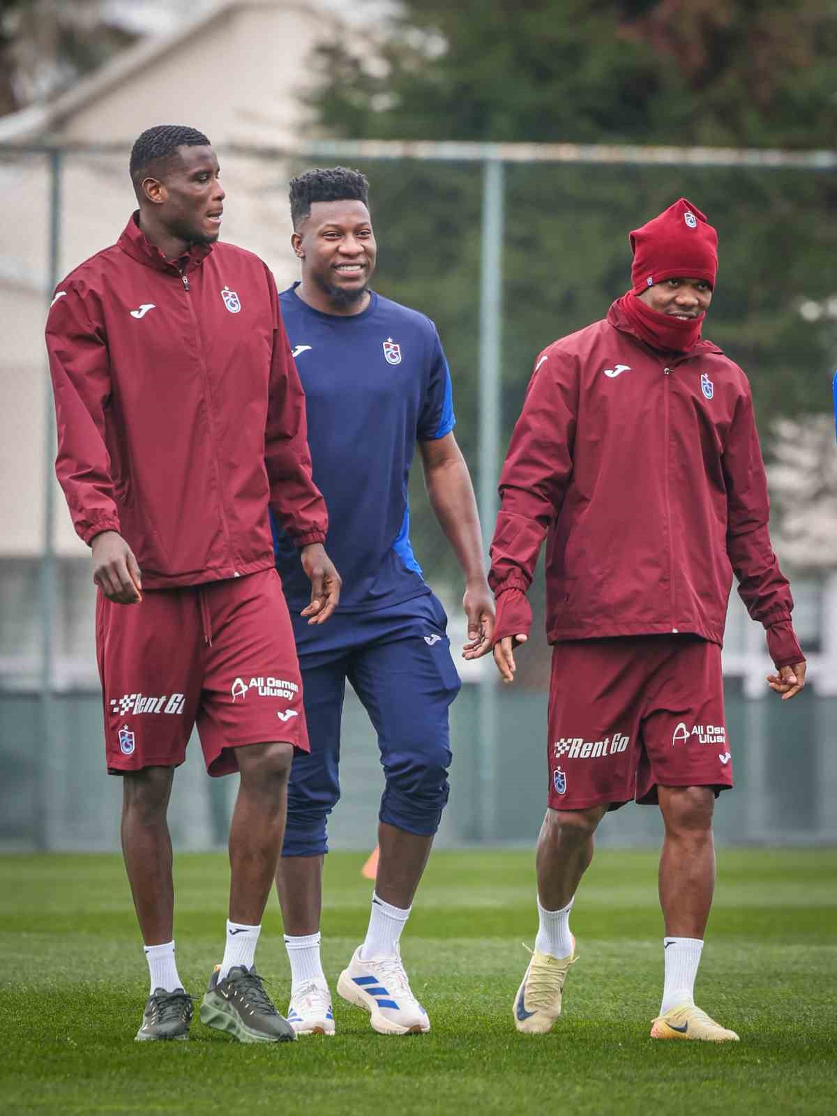 Trabzonspor ara vermeden Eyüpspor maçı hazırlıklarına başladı
