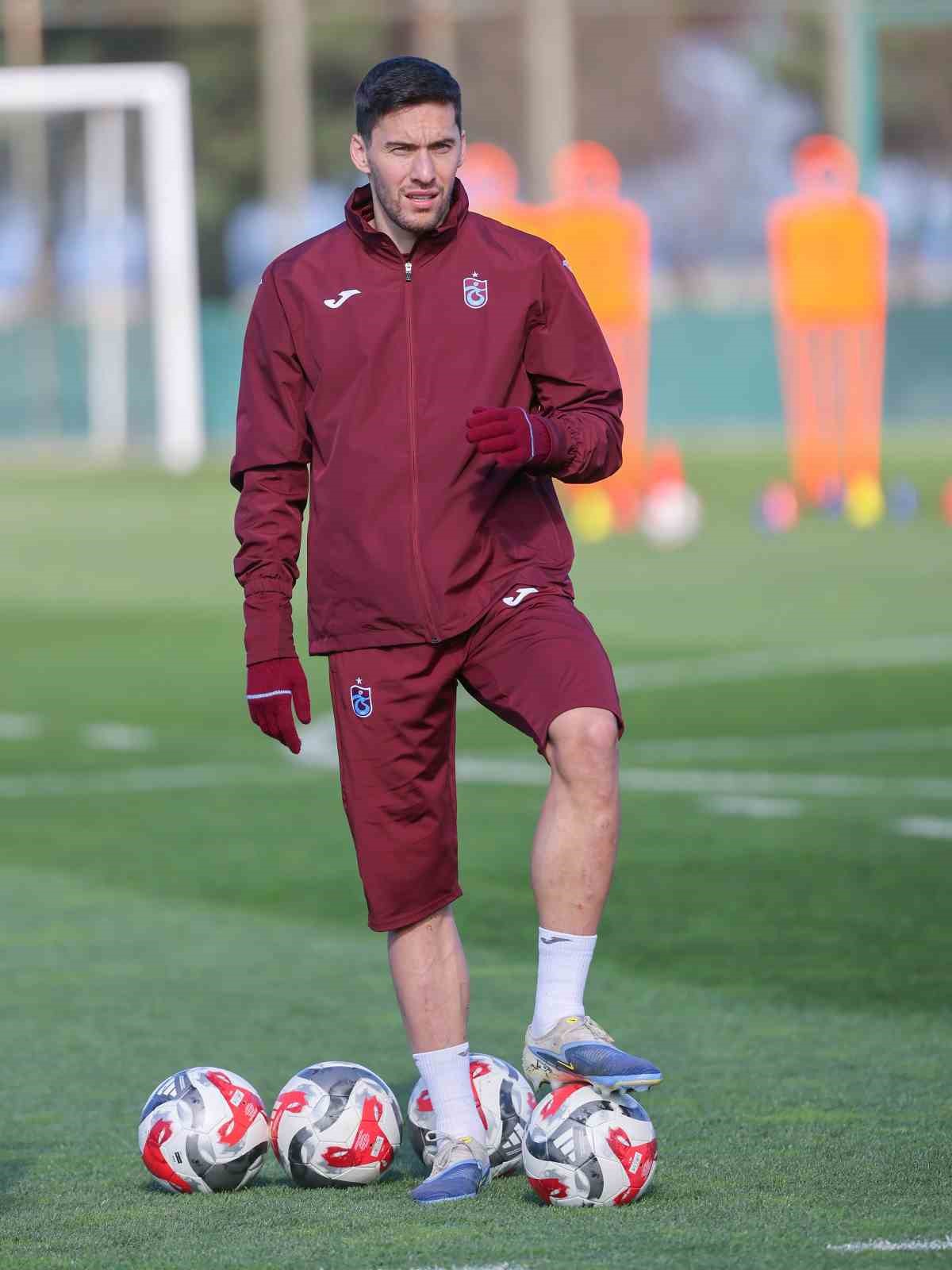 Trabzonspor, Çaykur Rizespor maçı hazırlıklarına başladı
