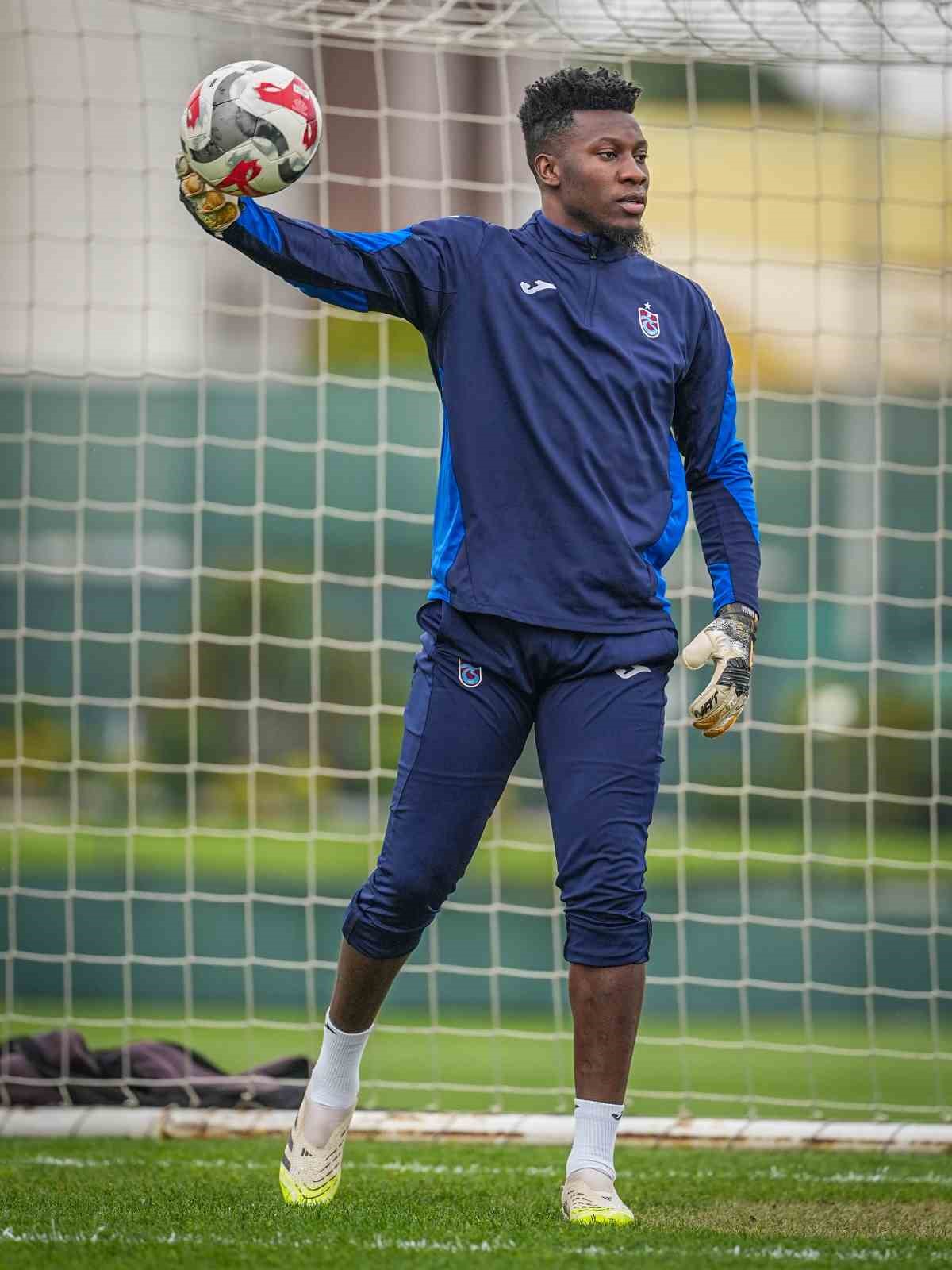 Trabzonspor, Galatasaray maçı hazırlıklarını sürdürdü
