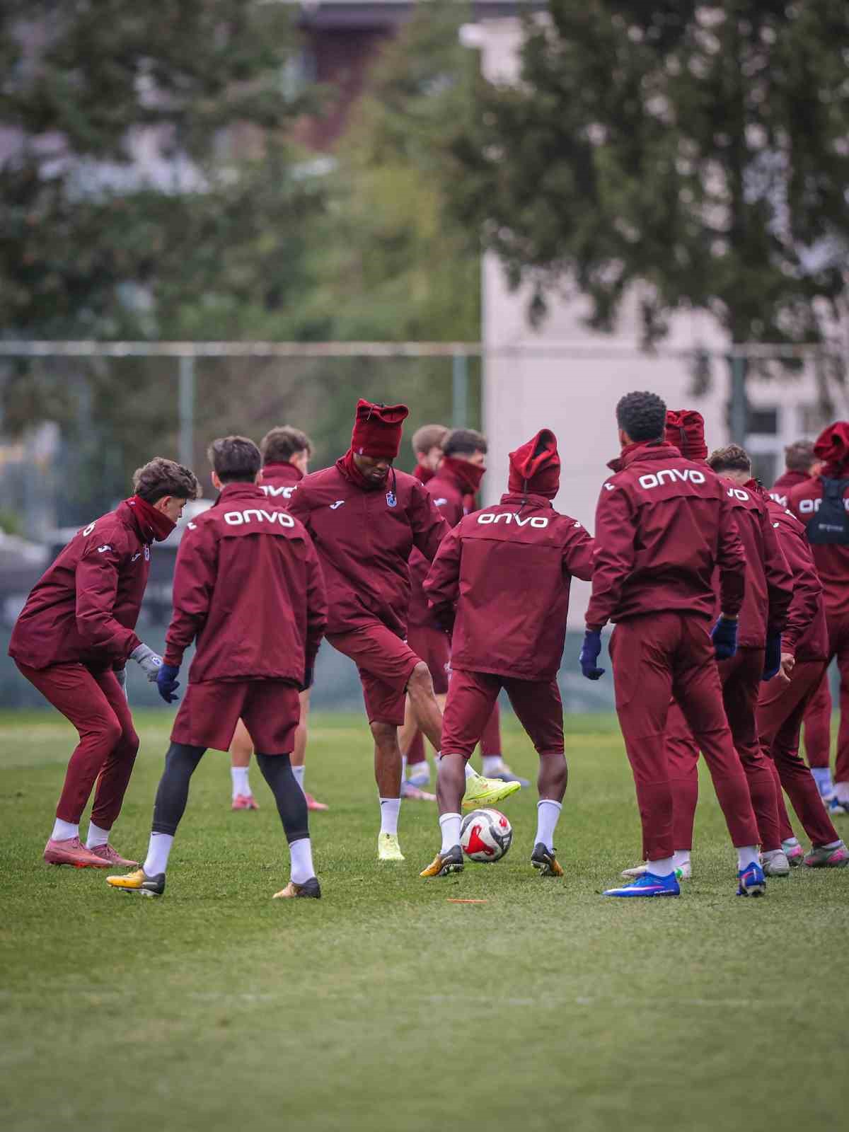 Trabzonspor kupa hazırlıklarını sürdürdü
