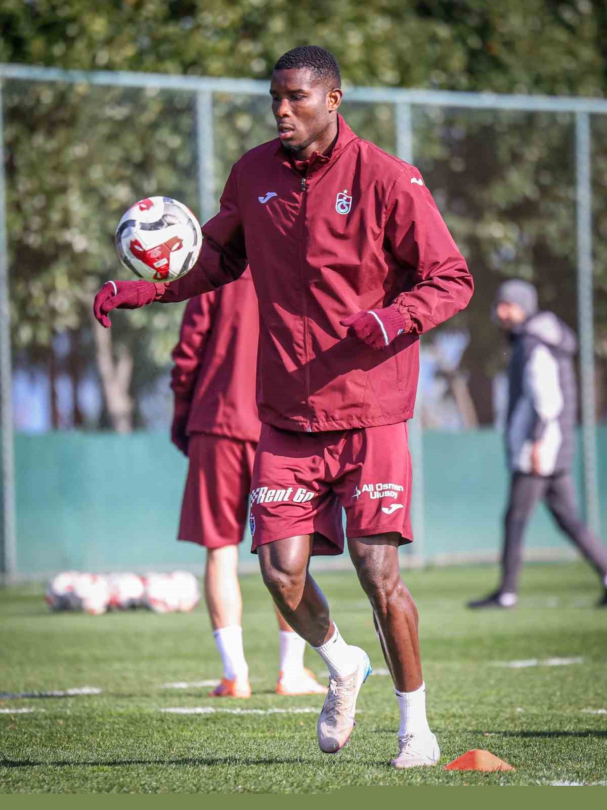 Trabzonspor’da Onuachu ikinci baharını yaşıyor
