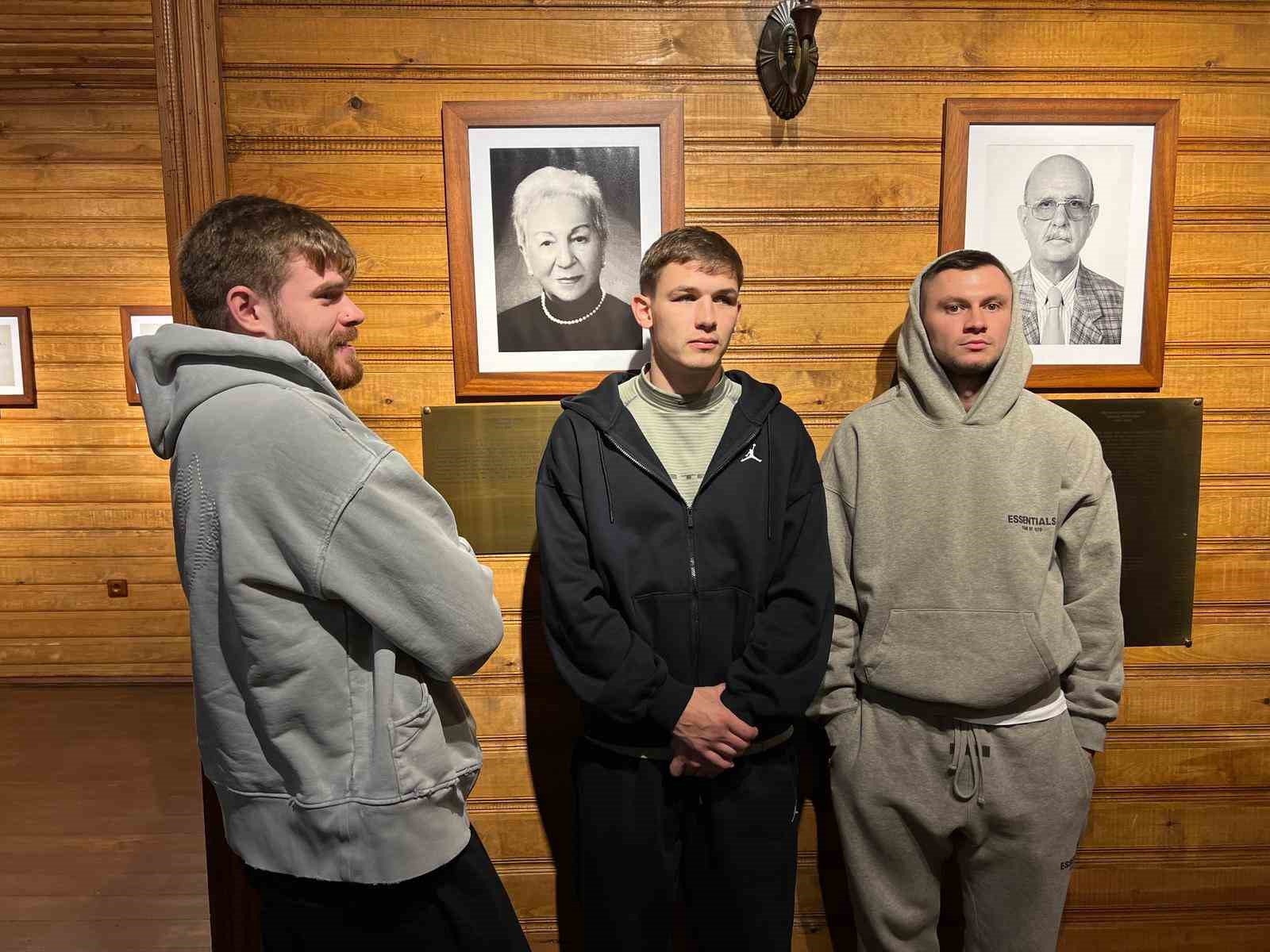 Trabzonspor’dan Baştımar Aile Müzesi’ne ziyaret
Trabzonspor’dan Baştımar Aile Müzesi’ne ziyaret