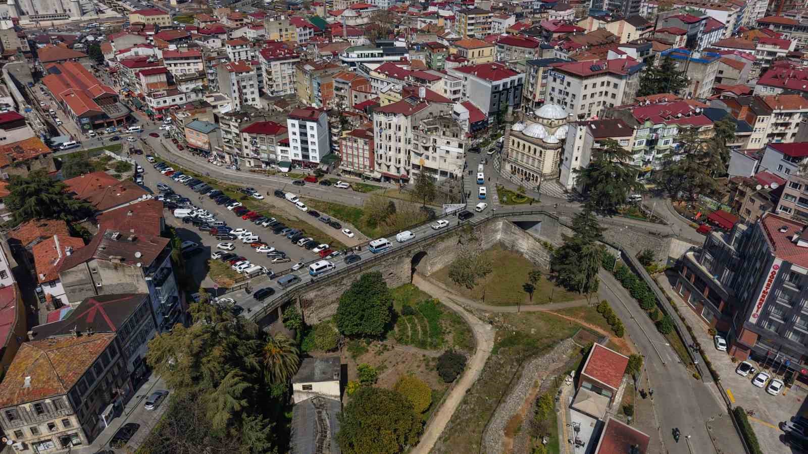 Trabzon’un simge köprüsünde Roma’dan kalan miras incelenecek
