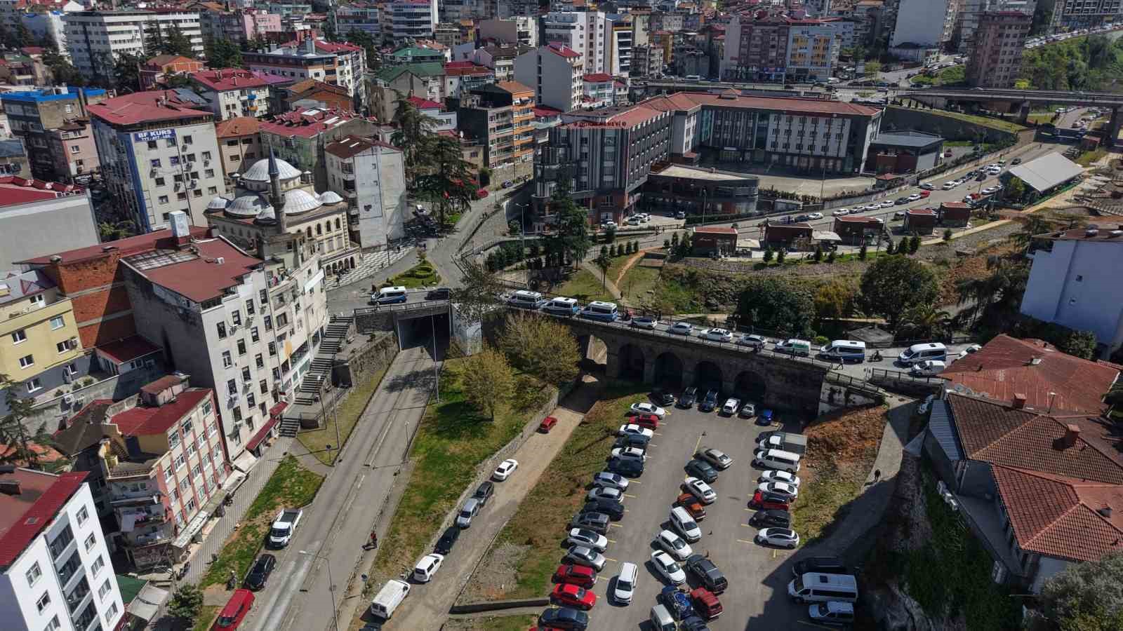 Trabzon’un simge köprüsünde Roma’dan kalan miras incelenecek
