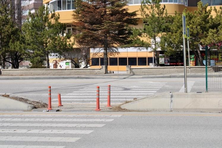 Trafik kazasında kızını kaybeden aile tehdit mesajı aldıklarını iddia etti: "Şikayetinizi geri çekmezsiniz mezarını parçalayıp kafanıza sıkacağız" dediler
