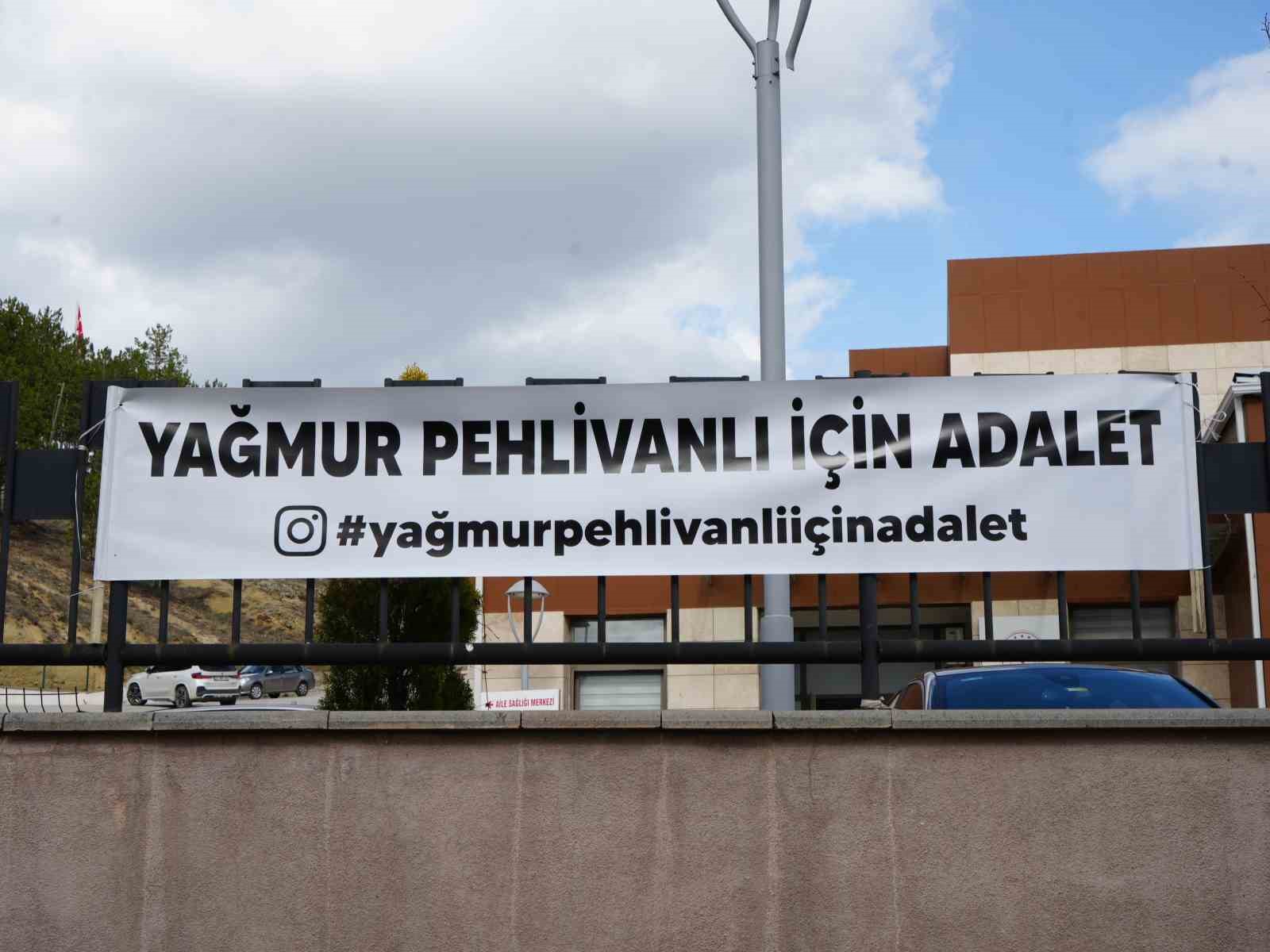 Trafik kazasında ölen 16 yaşındaki Yağmur’un acılı ailesinden bilirkişi raporuna tepki
