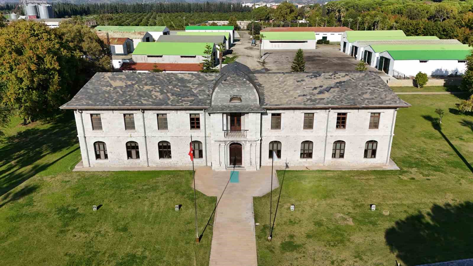 ‘Tren Garı’ biliniyordu, av köşkü çıktı
