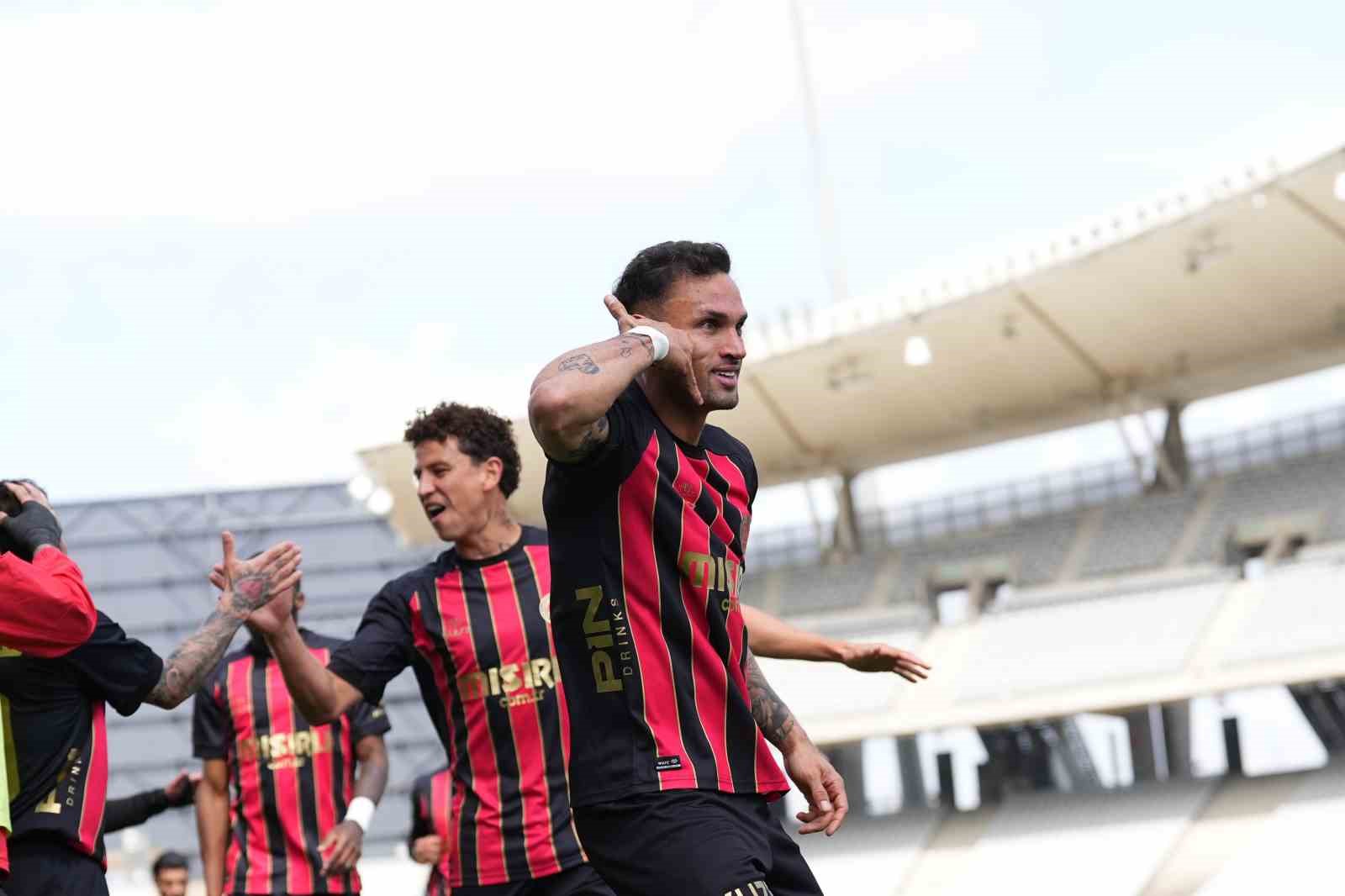 Trendyo Süper Lig: Fatih Karagümrük: 1 - Eyüpspor: 0 (Maç devam ediyor)
